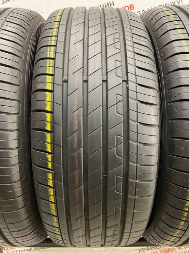Goodyear EfficientGrip Performance R17	215/55