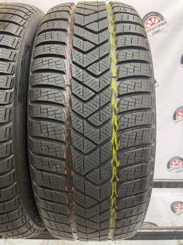 Pirelli Winter Sottozero3 R19 235/45 99V