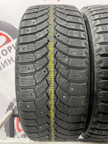 Bridgestone Blizzak Spike-01 R16 205/55
