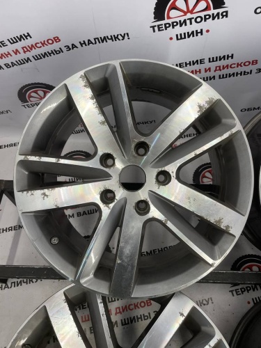 Литые VW не ориг   R18  5x130 цо71.5 et56 8j