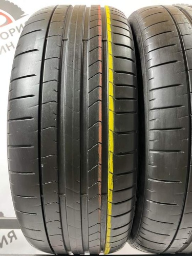 Pirelli P Zero RFT R20 245/45.