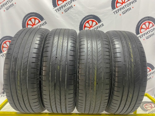 Bridgestone Alenza 001 R17 215/60