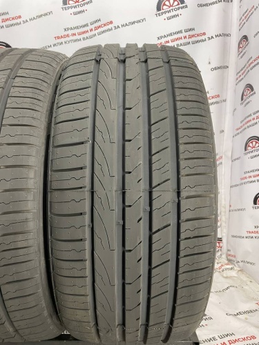 Zeta Impero R22	275/40