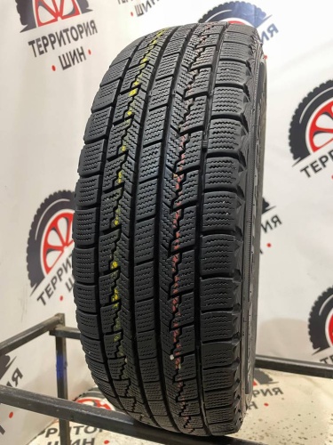 Roadstone WinGuardIce 175/70/13