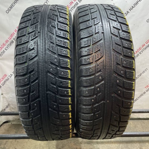 Kumho I'Zen KW22 215/65 R16