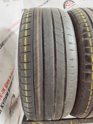 Michelin Latitude Sport 3 R19 235/55