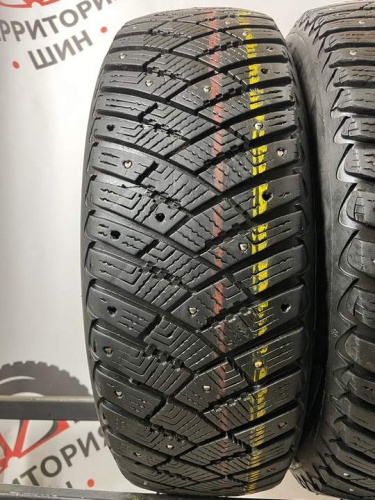 Goodyear UltraGripIceArctic R15 185/65