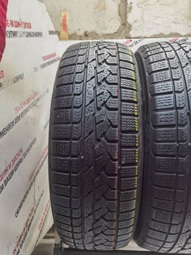 Kumho I'Zen RV Asymmetric R18 235/65