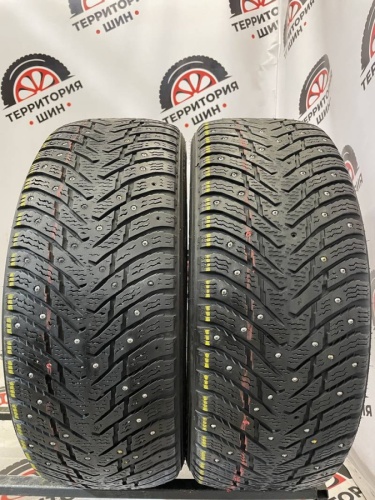 Nokian Hakkapeliitta 8 R 17 215/55 T98