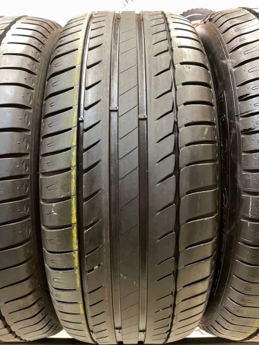 Michelin Primacy HP R17	215/50