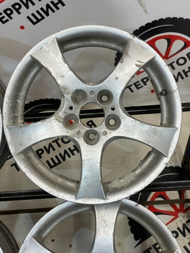 Литье VAG R16 5*108 ЦО65,1 ЕТ48 7J