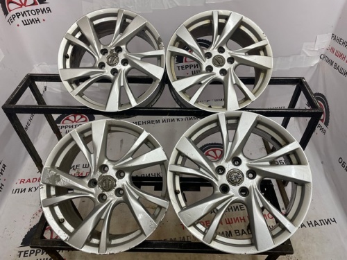 Литье Ниссан R18 7.5J 5*114,3 ЦО66,1 ЕТ50