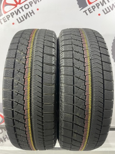 Bridgestone Blizzak VRX R16 215/65