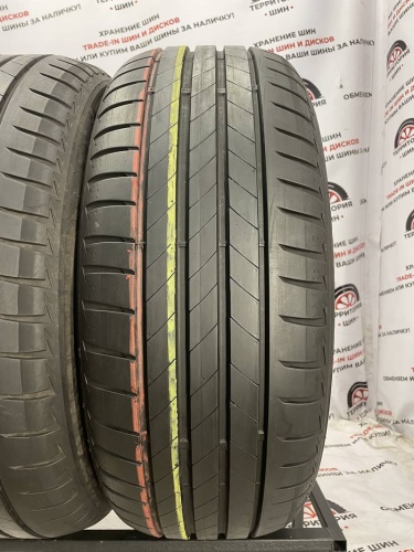 Bridgestone Turanza T005 235/50 R19