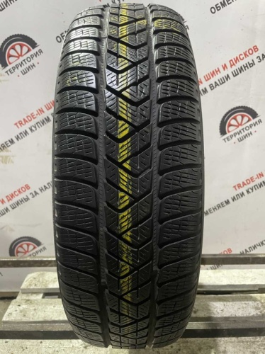 Pirelli Scorpion Winter R17 215/65