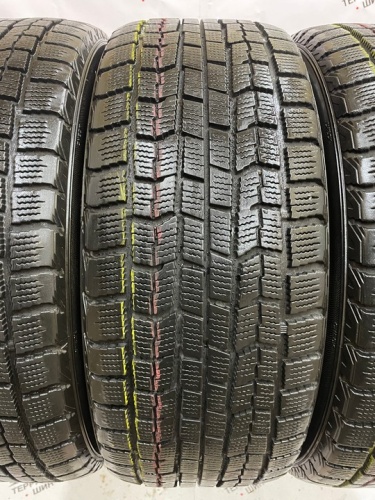Goodyear Ice Navi Zea 215/55 R17