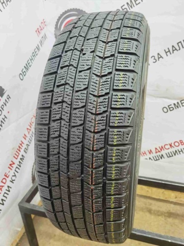 Dunlop DSX-2 R17 215/60