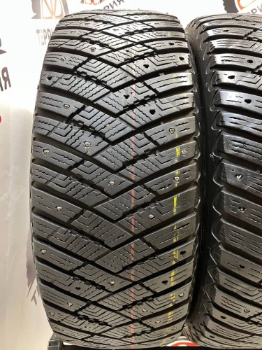Goodyear UltraGripIceArcticSUV4x4 225/60/17