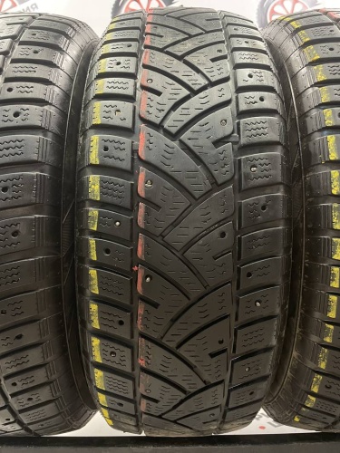 Cooper Weather-Master S/T 3  R16 205/60