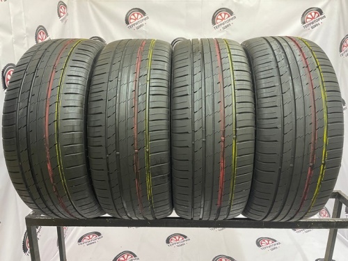 Rotalla Setula S-Race RS01+  R21 275/45 W110