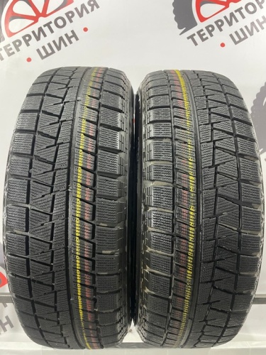 Bridgestone Blizzak Revo GZ R16 215/65