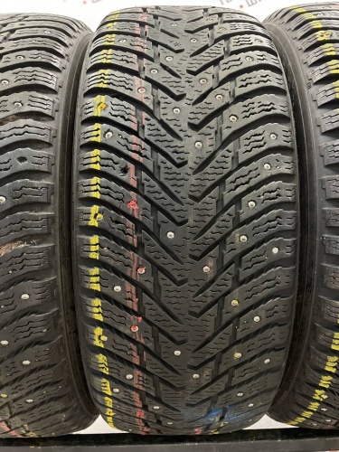 Nokian Hakkapeliitta 8 R16 205/55 T94