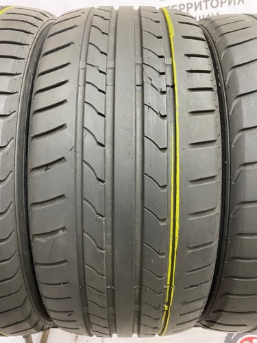 Maxtrek Maximus M1  275/35 100W R19