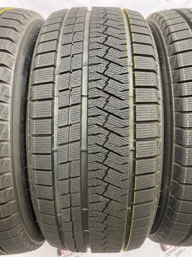 Triangle SnowLink PL02 R19 255/50 107V