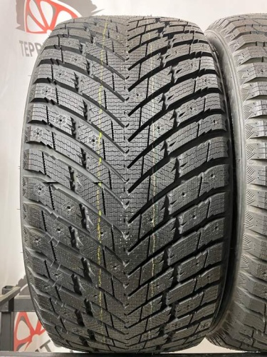 ILink WinterVorhut STUD II R20 245/40 99T XL.