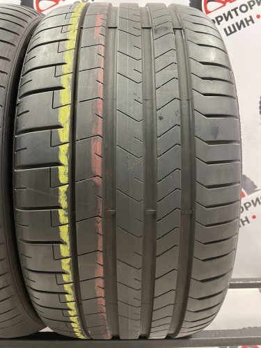 Pirelli P Zero R21 285/30