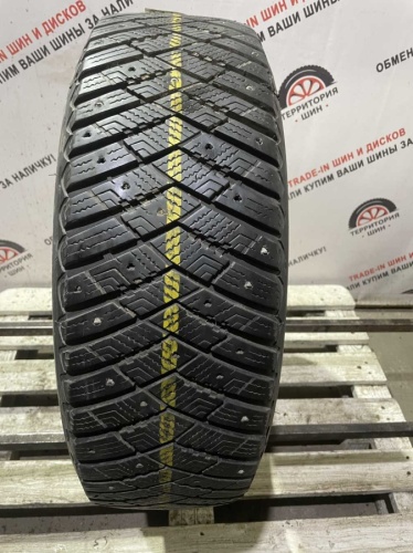 Goodyear UltraGrip Ice Arctic SUV R17 215/65