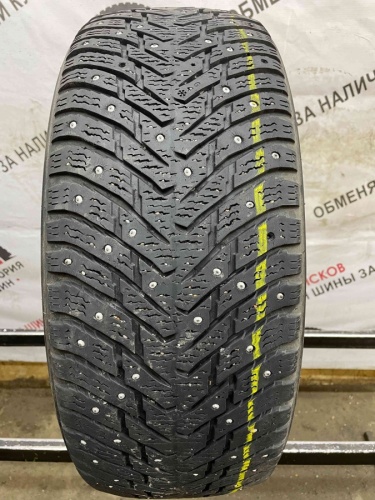 Nokian Hakkapeliitta 8 R17 215/55 98T