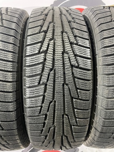 Nokian Tyres Nordman RS2 R16 215/65
