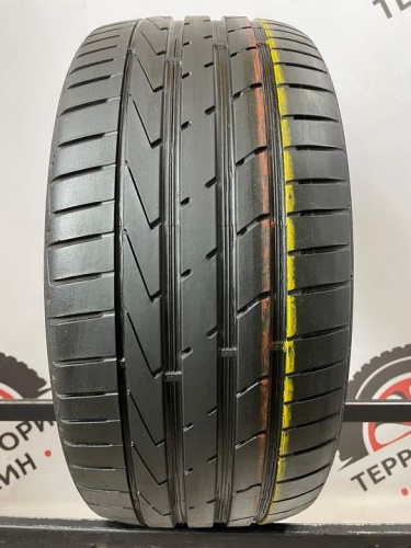 Hankook Ventus S1 EVO 2 R18 235/40