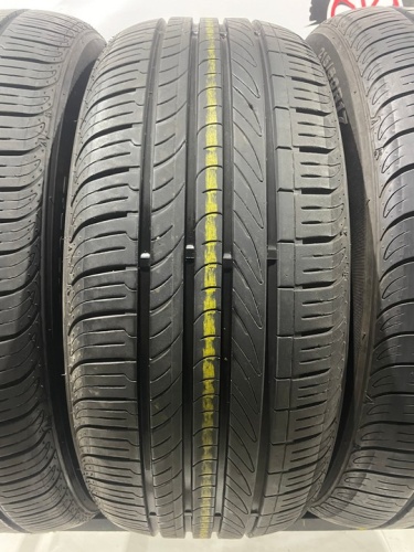 Opera NEA-02 R17 215/50