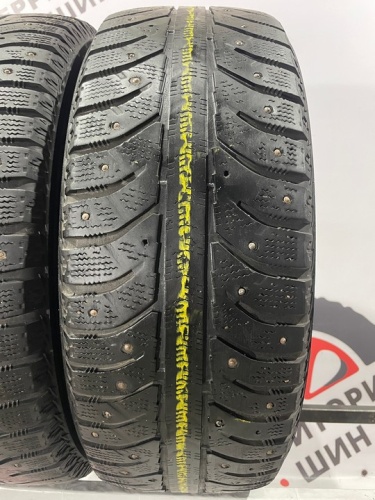Bridgestone Ice Cruiser 7000 R16 205/60