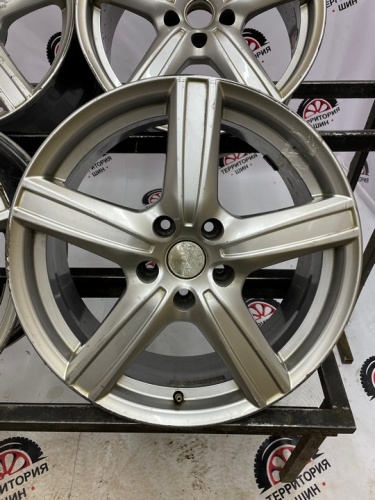 SKAD Адмирал R18 5*114.3 Цо 67.1 ЕТ40 7.5J