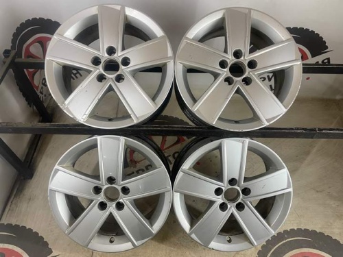 Литые Поло R15 5x100/57,1/ET38/J5
