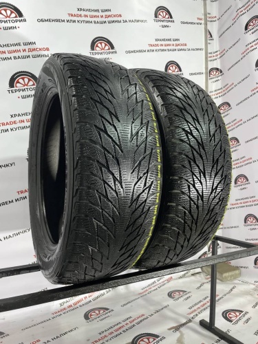Nokian Tyres Hakkapeliitta R2  R17 215/55