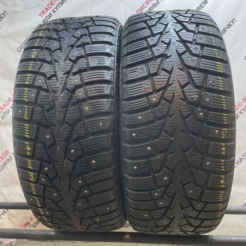 Maxxis Arctictrekker NP3 R17 215/50