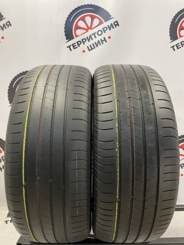 Kumho Ecsta HS51 R17 215/55