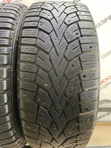 Gislaved Nord Frost 5 R17 225/45