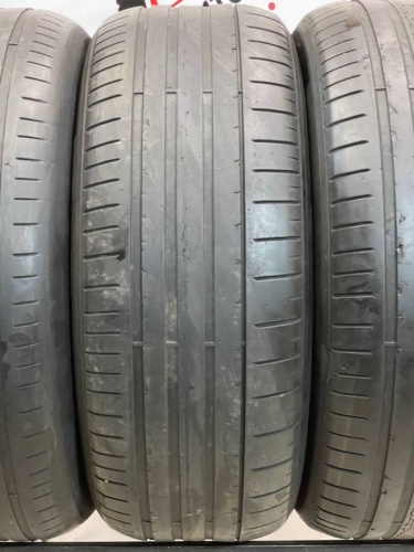 Pirelli P Zero R19	255/55