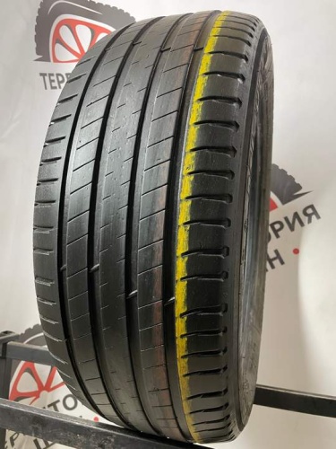 Michelin Latitude Sport 3 R19 235/55