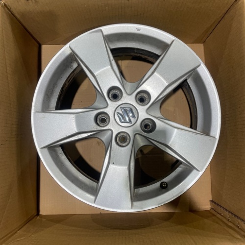 Литые диски Suzuki R16 5x114.3 et50 DIA60.1