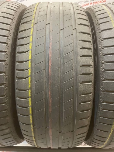 Michelin Latitude Sport 3 R19   235/55