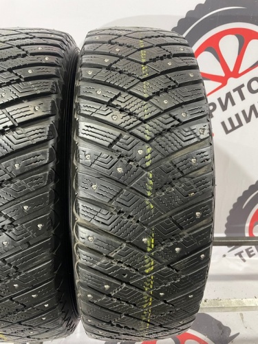 Goodyear UltraGrip Ice Arctic SUV R17 215/65