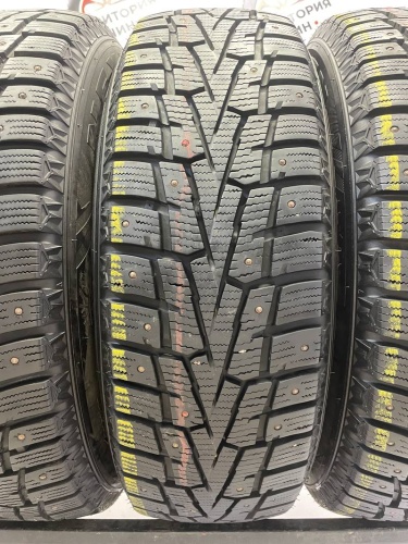 Nexen Winguard WinSpike R16 215/65