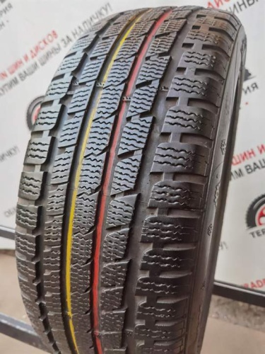 Kumho I`Zen kw27 R17 215/55