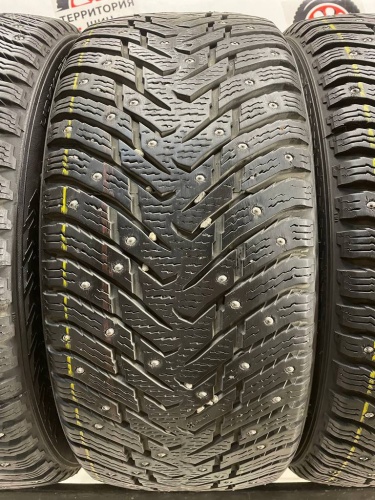 Nokian Hakkapeliitta 8 R17	225/45